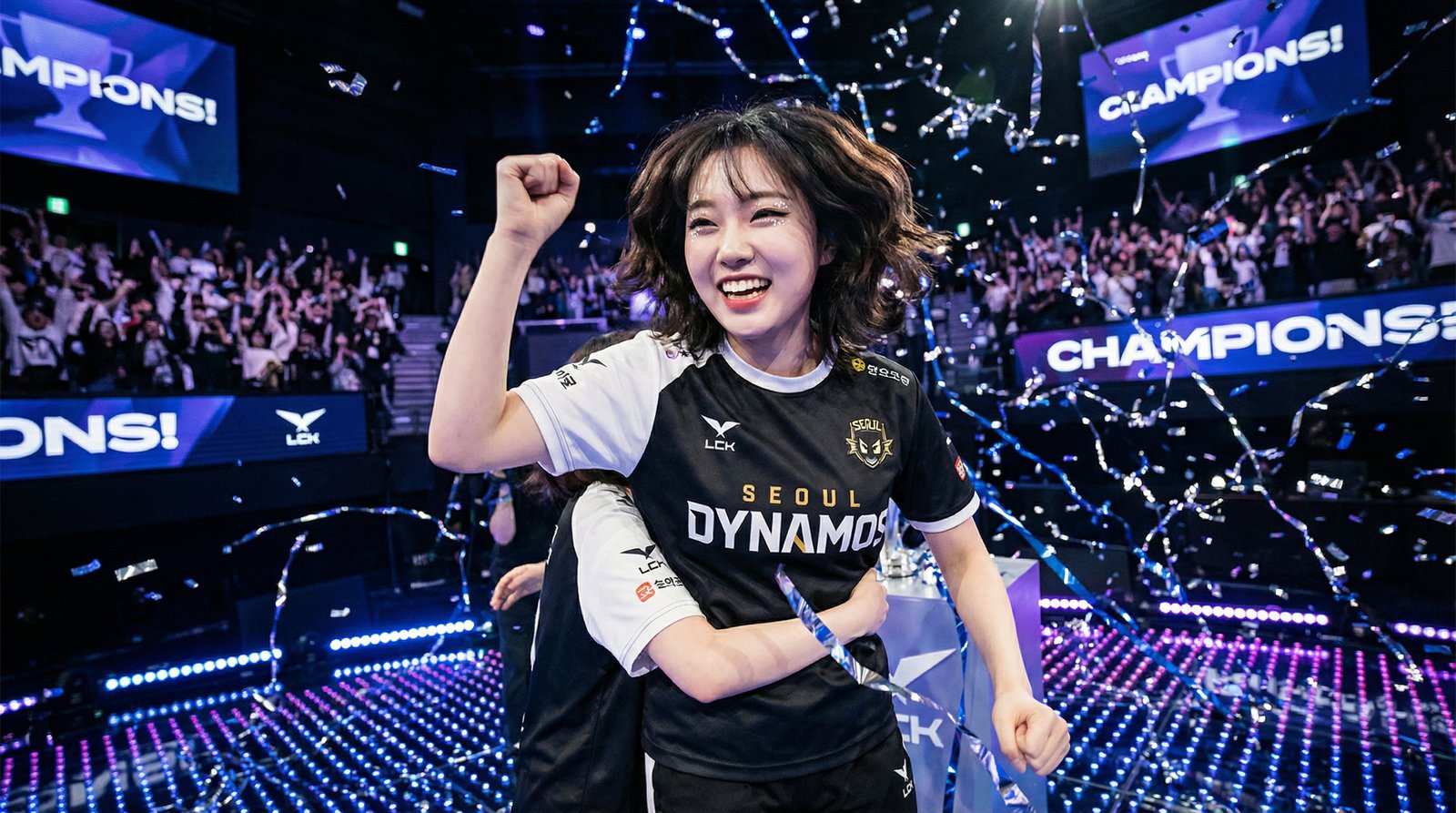 媚黑电竞赛事视频